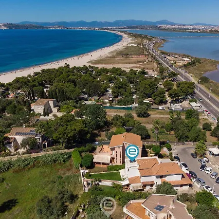 Charming Levante - Seaside Villa *
